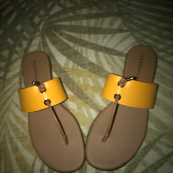 Sandals - Picture 2 of 3